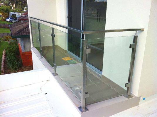 Artículo de cristal de la verja del balaustre de encargo del grueso para la cerca de seguridad de la escalera del balcón